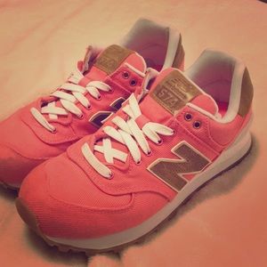 🔥 SALE New Balance size 7.5 pink fashion sneakers